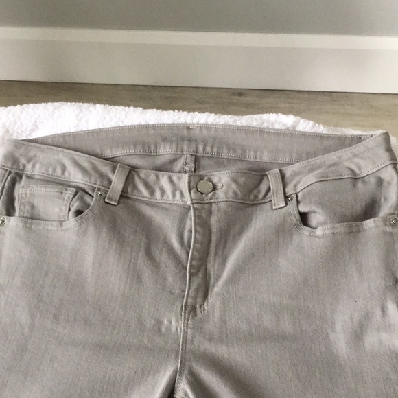 Michael Kors Women's Straight Leg Jeans - Taupe - Picture 3 of 4